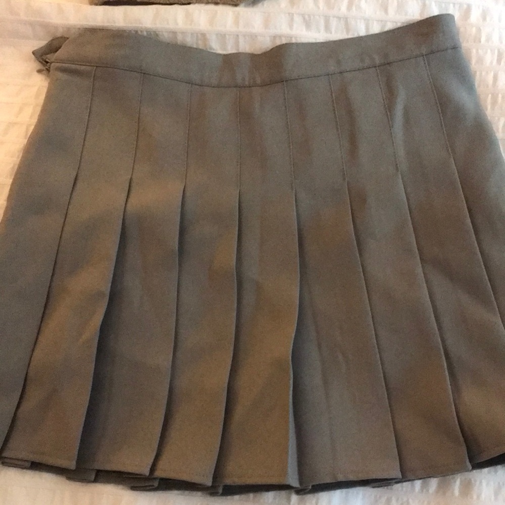 Grey tennis skirt